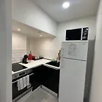 Le 7 - Cosy Souplex 4 Personne Centre - Stationnement Gratuit Apartament Miluza