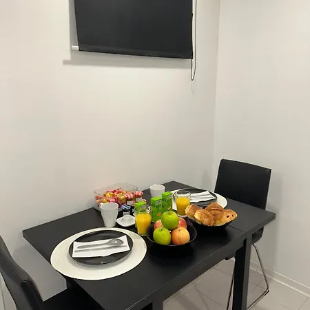 Le 7 - Cosy Souplex 4 Personne Centre - Stationnement Gratuit דירה *