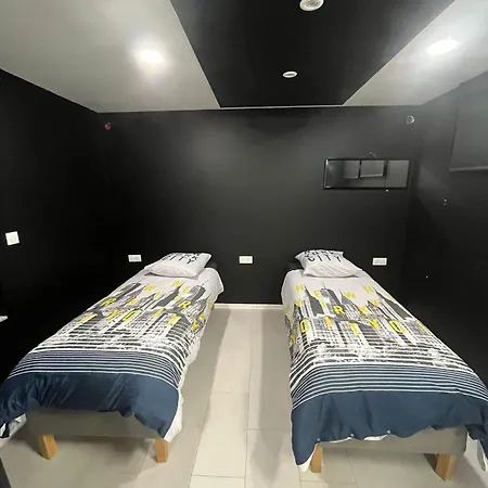 # Le 7 # Souplex 4 Personne Centre * Miluza